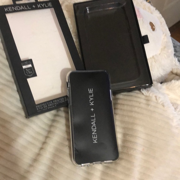 📱💕KENDALL + KYLIE 🆕 LACE IPHONE X CASE NIB💕📱 - Picture 6 of 8